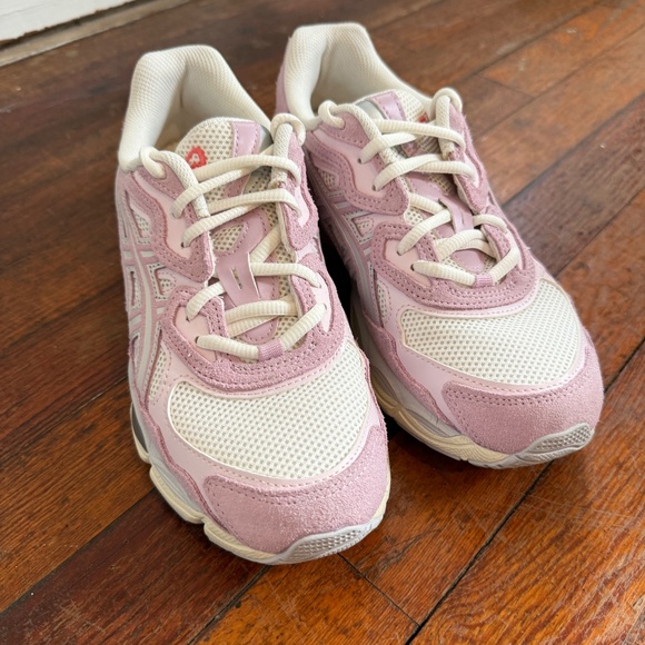 Asics Gel-NYC Cream-Rose Water | size W8/M6.5 - Picture 3 of 11